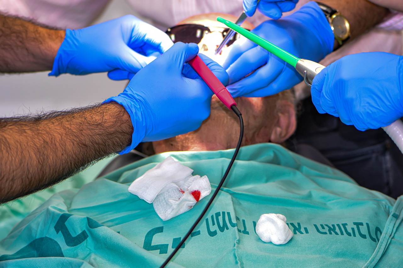 Navigating Challenges in Dental Implant Surgery: Common Complications and Solutions